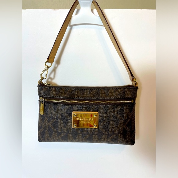 Michael Kors Zip Around Mini  purse Wristlet Clutch Brown Gold Logo Signature MK - Picture 6 of 14